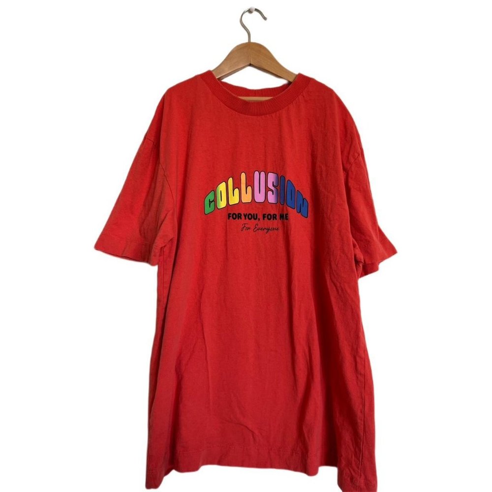 Pop Graphic Tee